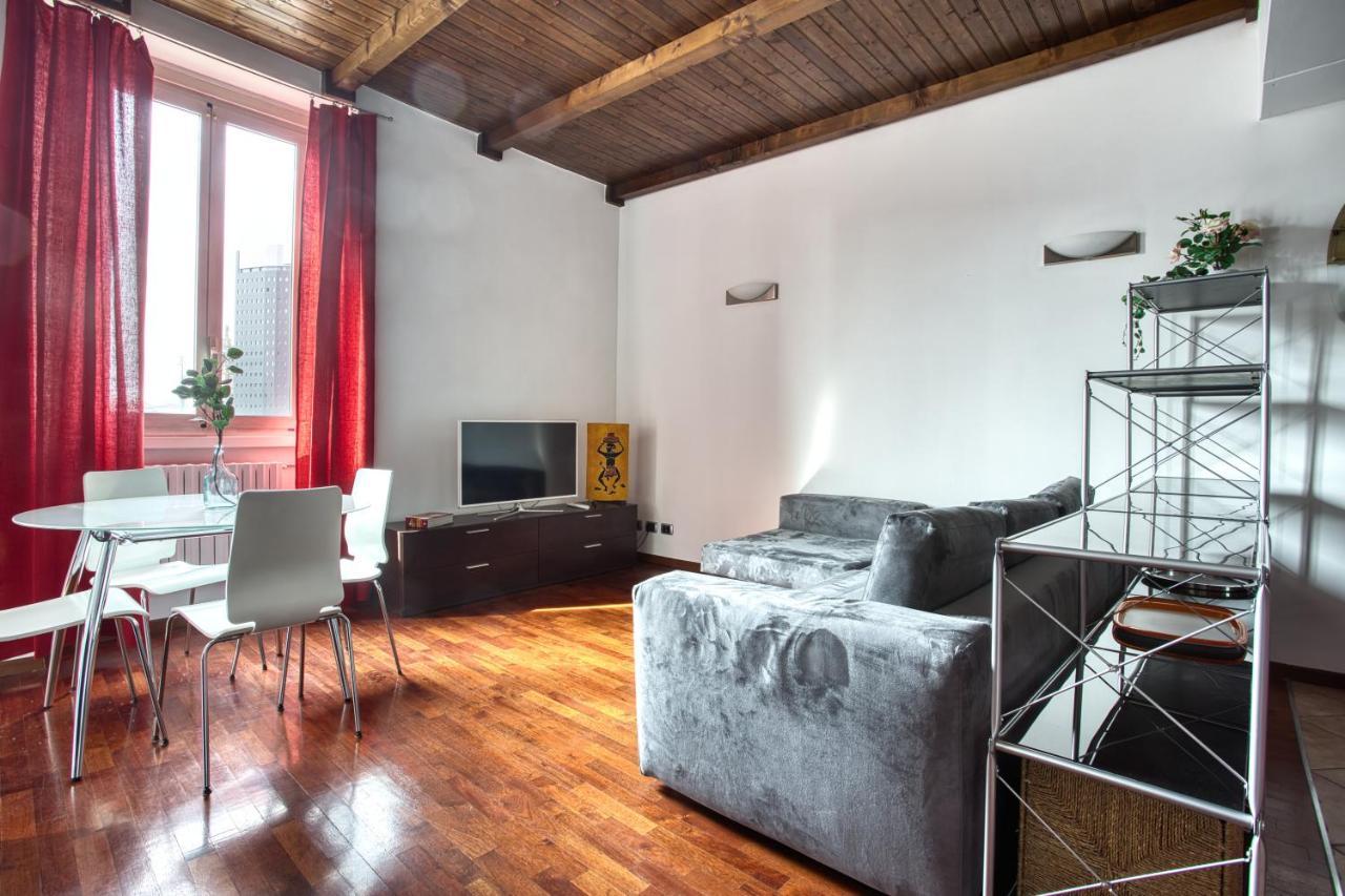 Joivy Charming Apartment In The Heart Of Isola District ミラノ エクステリア 写真